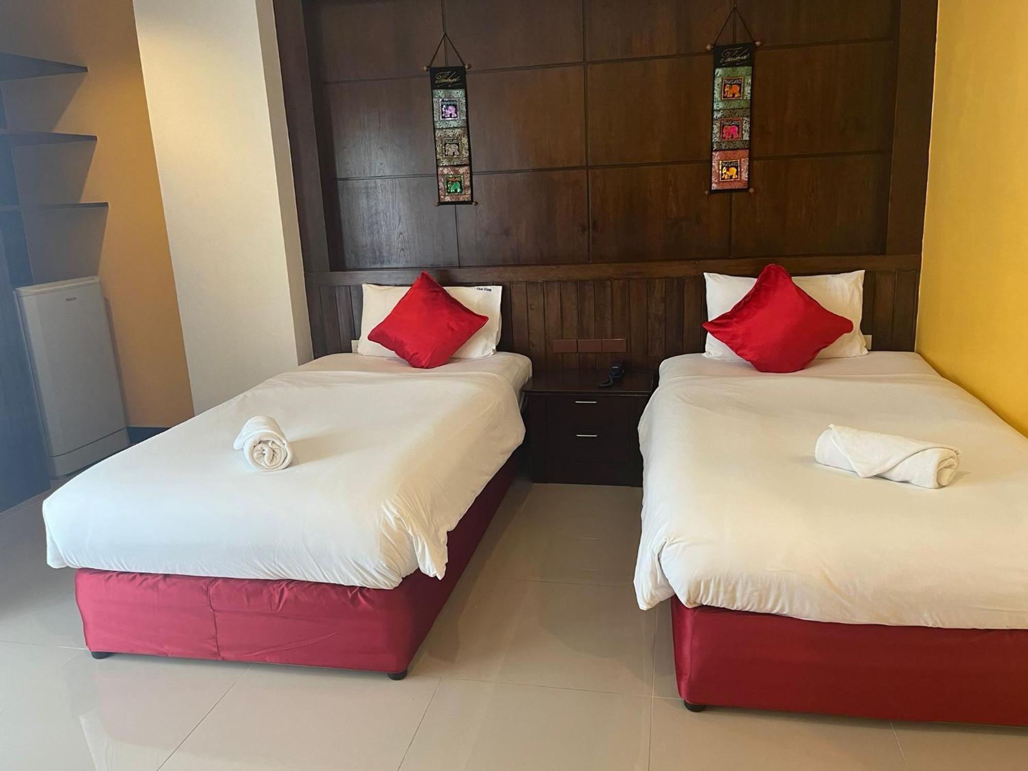 Thai Siam Patong Buitenkant foto