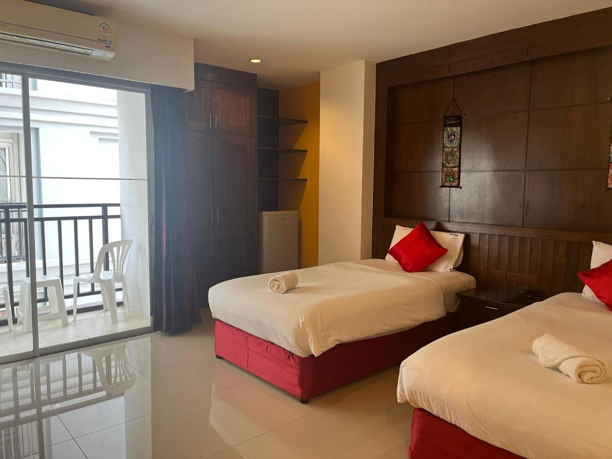 Thai Siam Patong Buitenkant foto