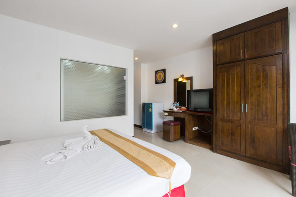 Thai Siam Patong Buitenkant foto